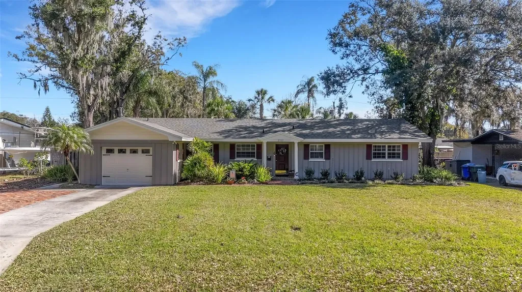 2722 Collins Avenue Lakeland FL 33803
