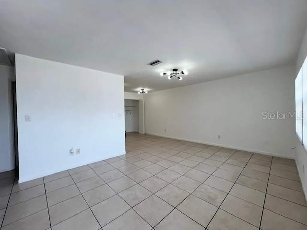 1902 NE 17th Place Ocala FL 34470