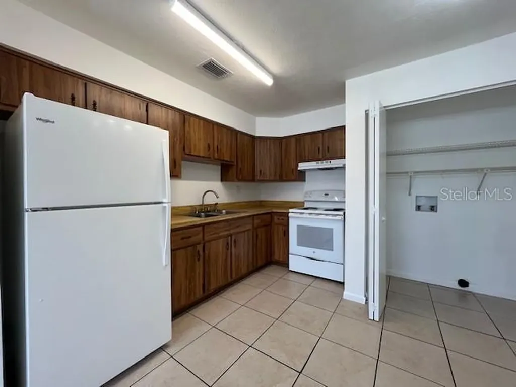 1902 NE 17th Place Ocala FL 34470