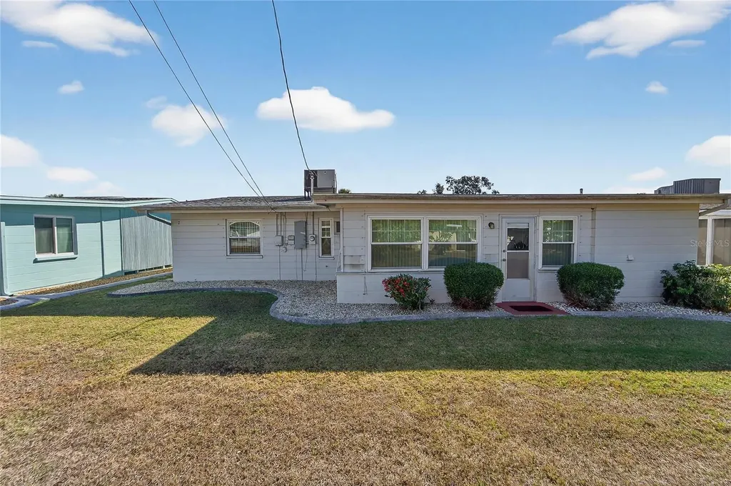 1607 Council Drive Sun City Center FL 33573