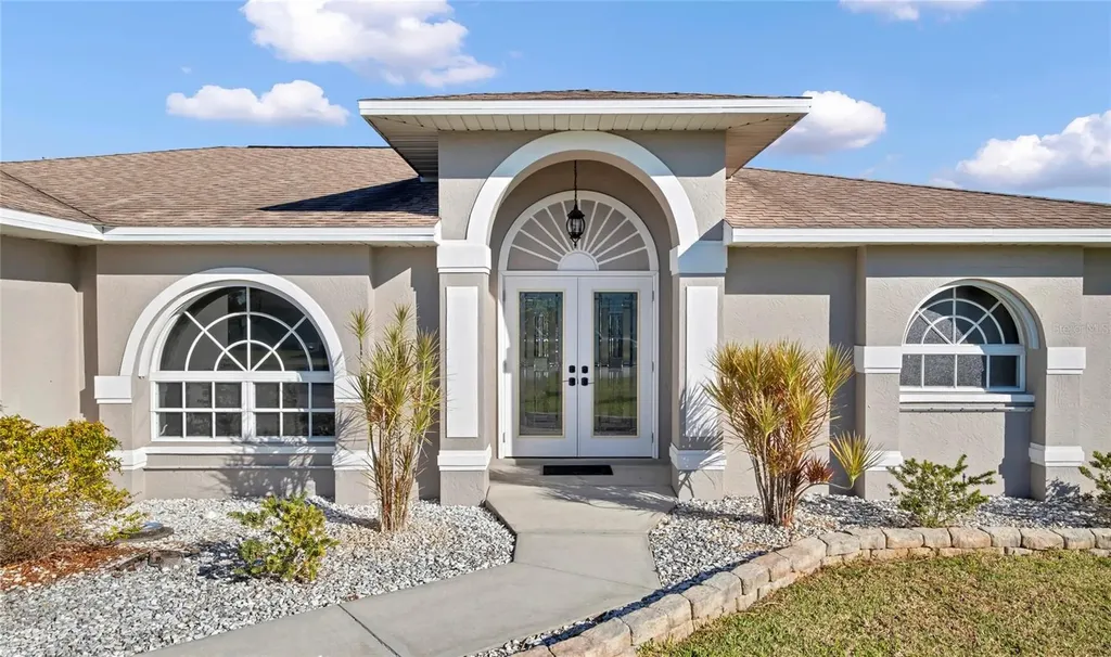 1131 SE 13th Terrace Cape Coral FL 33990