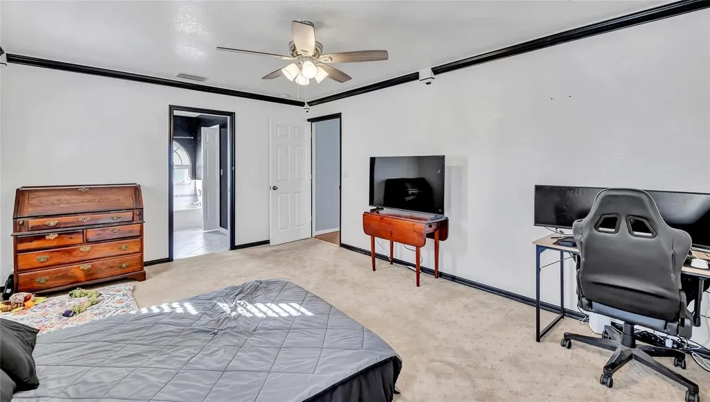 1131 SE 13th Terrace Cape Coral FL 33990