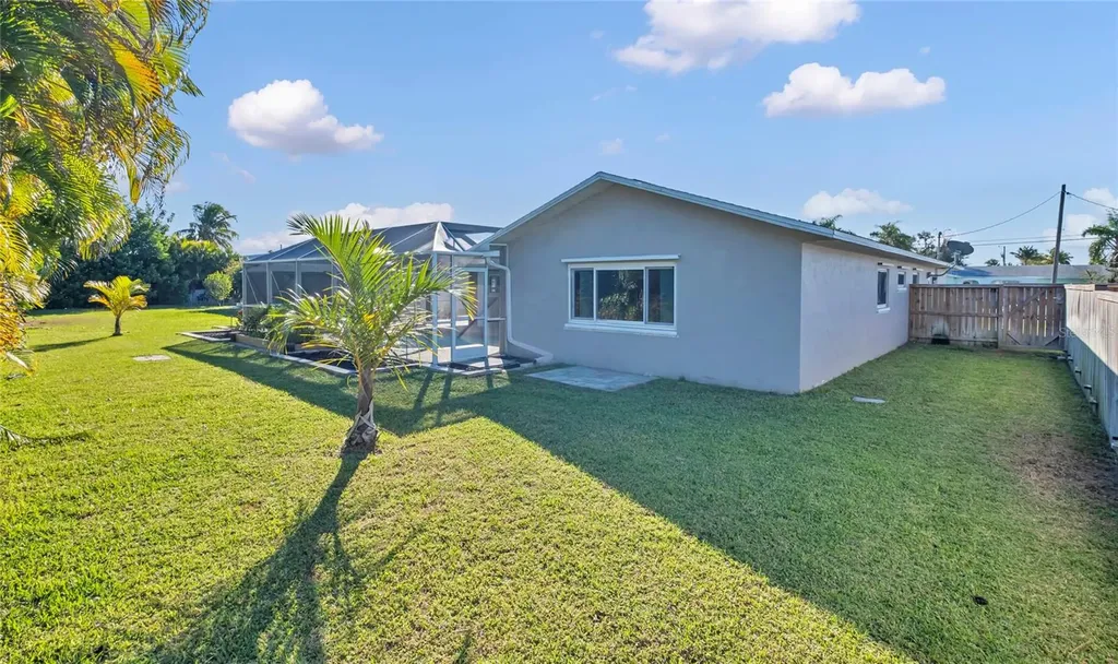 1131 SE 13th Terrace Cape Coral FL 33990