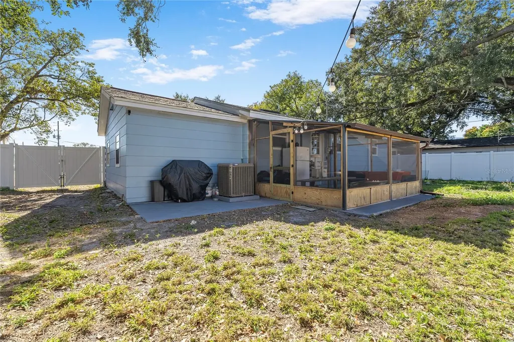 1237 Marygon Street Kissimmee FL 34744