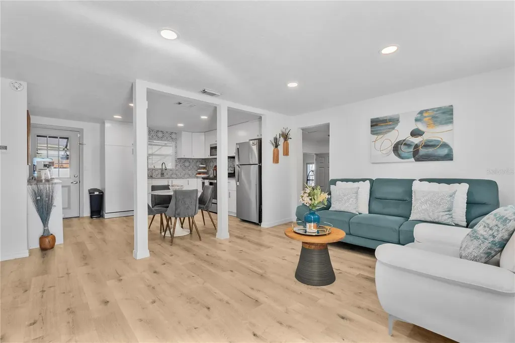 1237 Marygon Street Kissimmee FL 34744