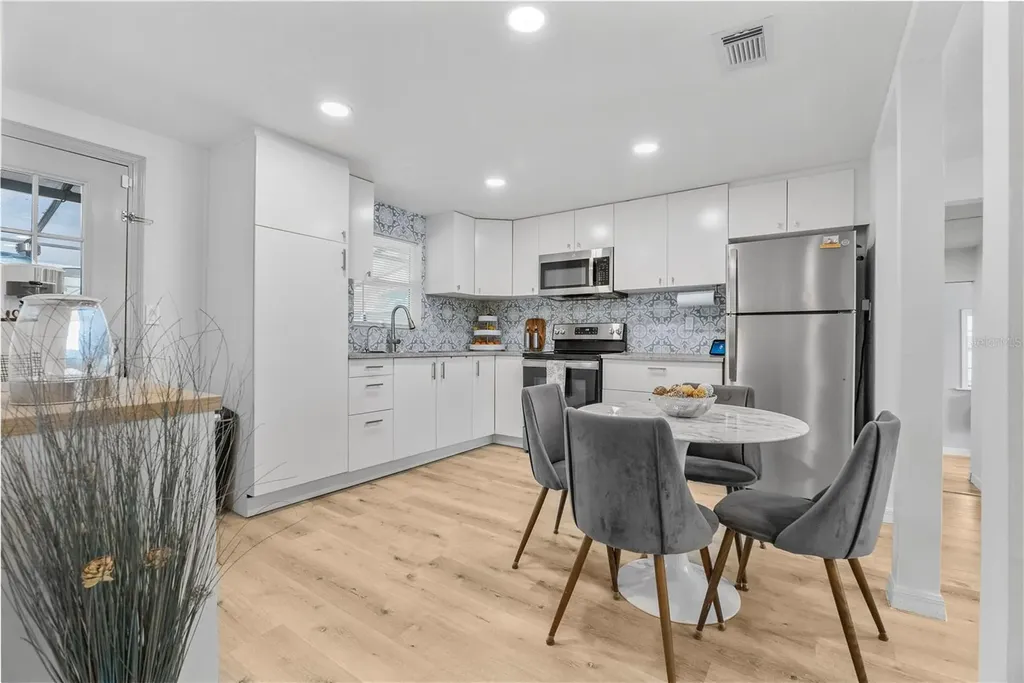 1237 Marygon Street Kissimmee FL 34744