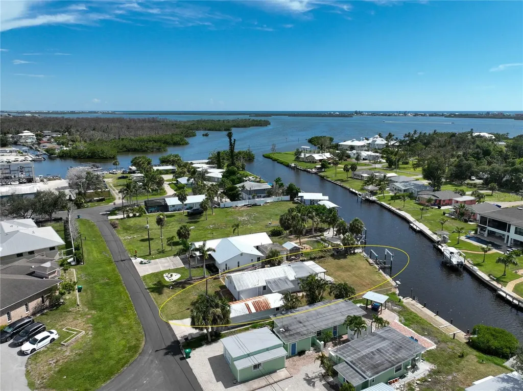 1820 Winstan Avenue Englewood FL 34223
