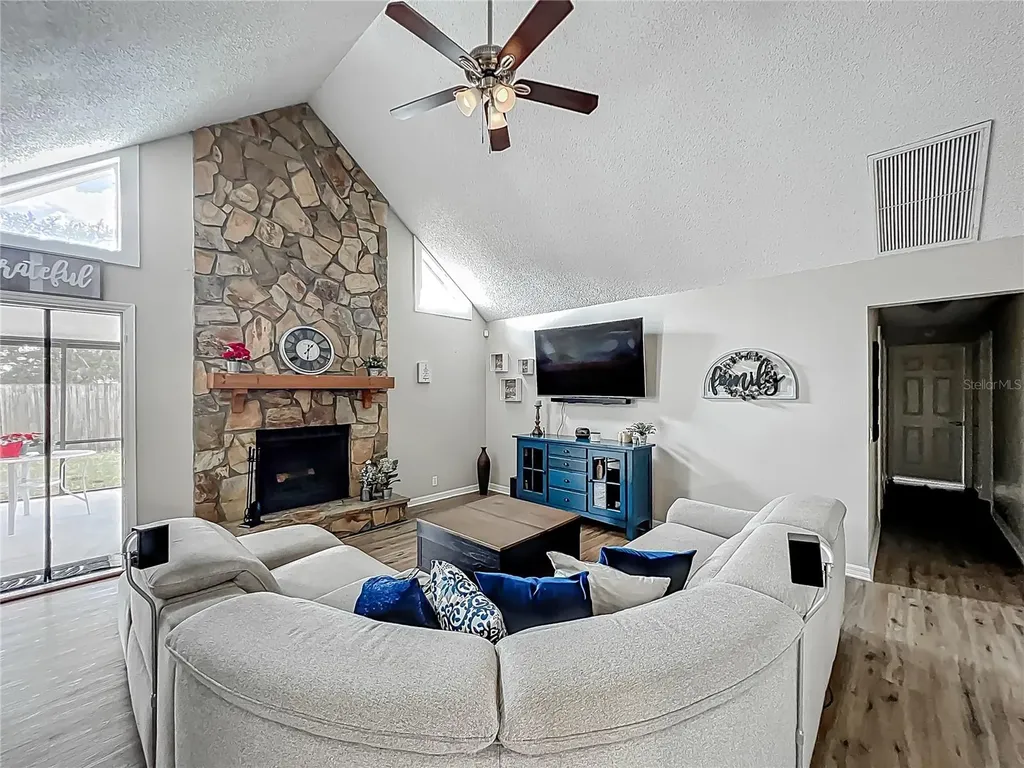 340 Vail Drive Winter Haven FL 33884