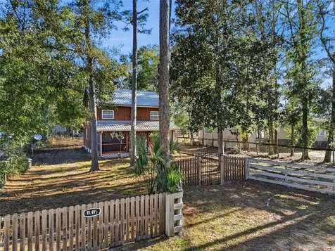 317 Cedar Street NE Steinhatchee FL 32359