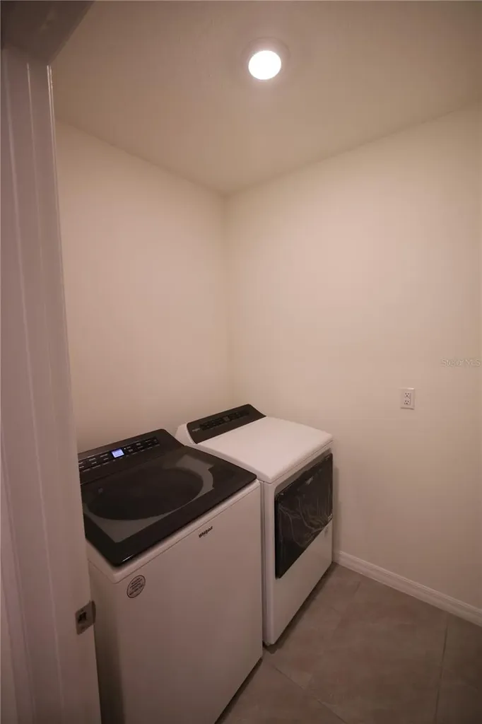 2803 Lotus Flower Trail Wesley Chapel FL 33543