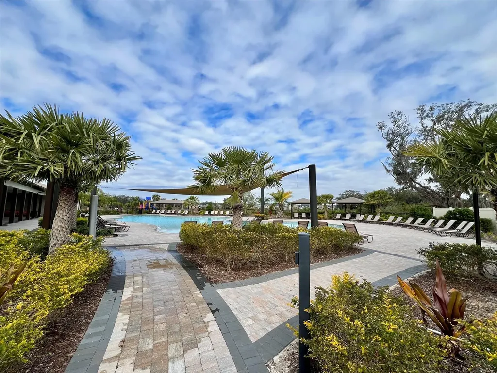 2803 Lotus Flower Trail Wesley Chapel FL 33543