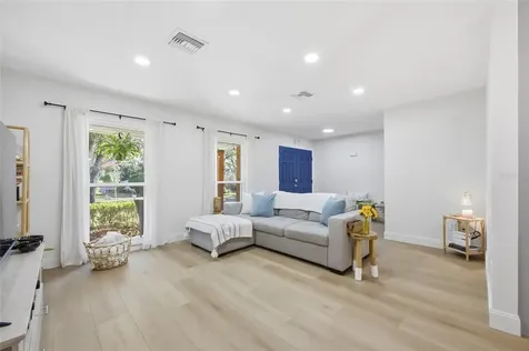 512 Garden Heights Drive Winter Garden FL 34787