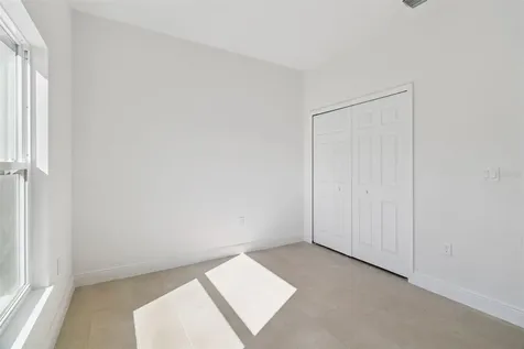 121 S Canoe Creek Road Kenansville FL 34739