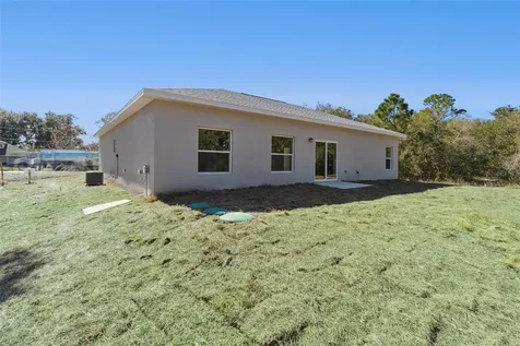 121 S Canoe Creek Road Kenansville FL 34739