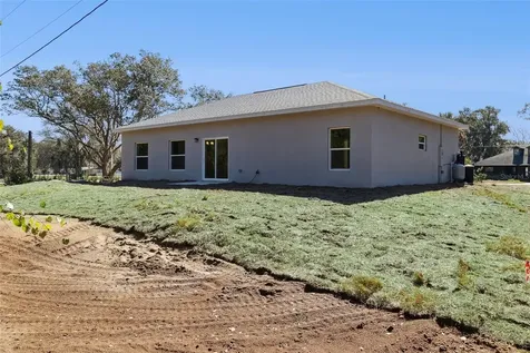 121 S Canoe Creek Road Kenansville FL 34739
