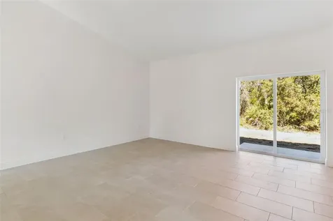 121 S Canoe Creek Road Kenansville FL 34739