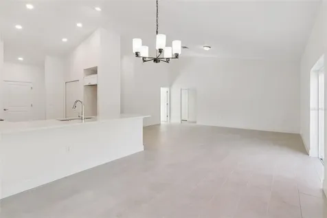 121 S Canoe Creek Road Kenansville FL 34739