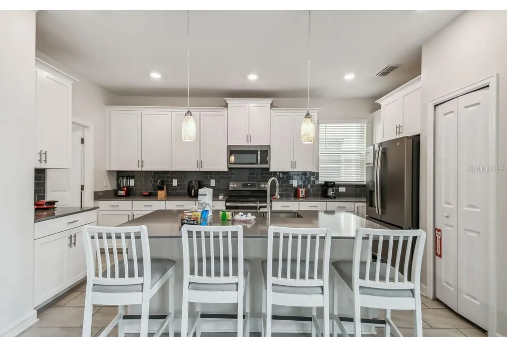 2784 Bookmark Drive Kissimmee FL 34746