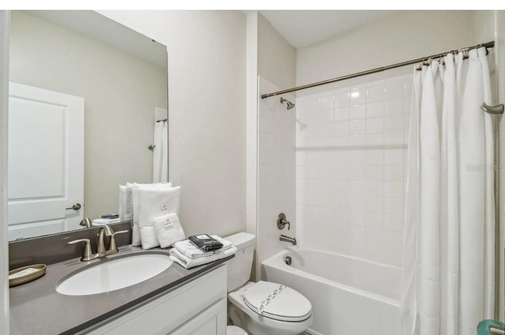 2784 Bookmark Drive Kissimmee FL 34746