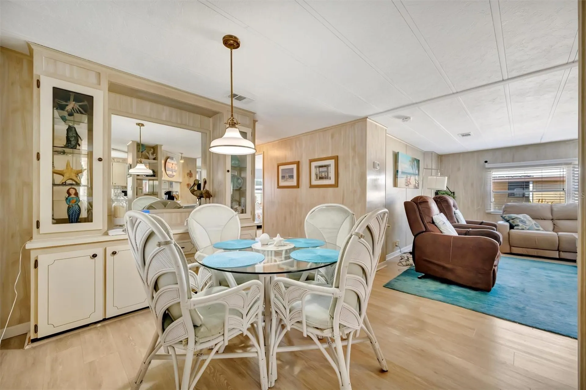 106 S Saint Thomas Circle Apollo Beach FL 33572