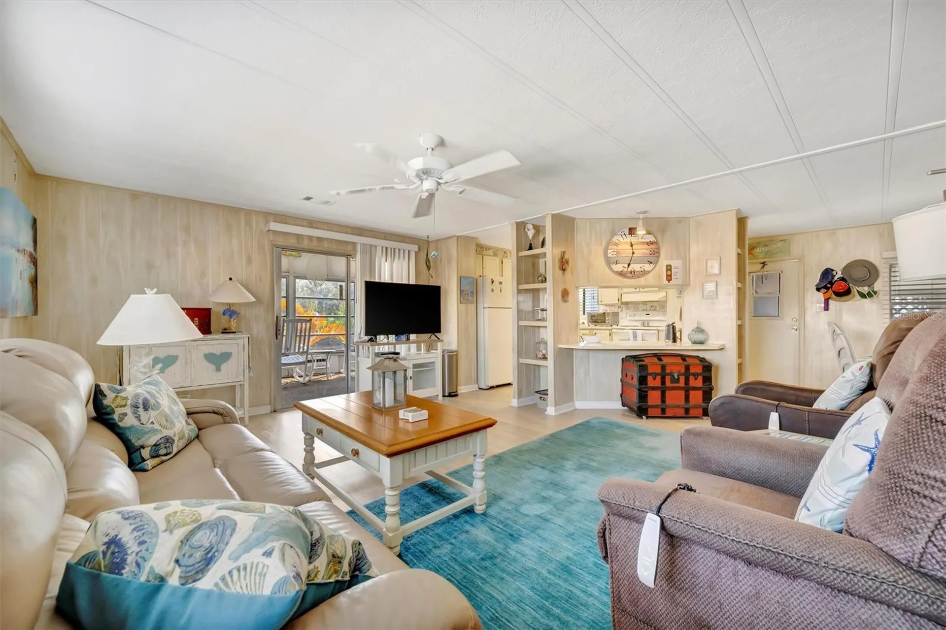 106 S Saint Thomas Circle Apollo Beach FL 33572