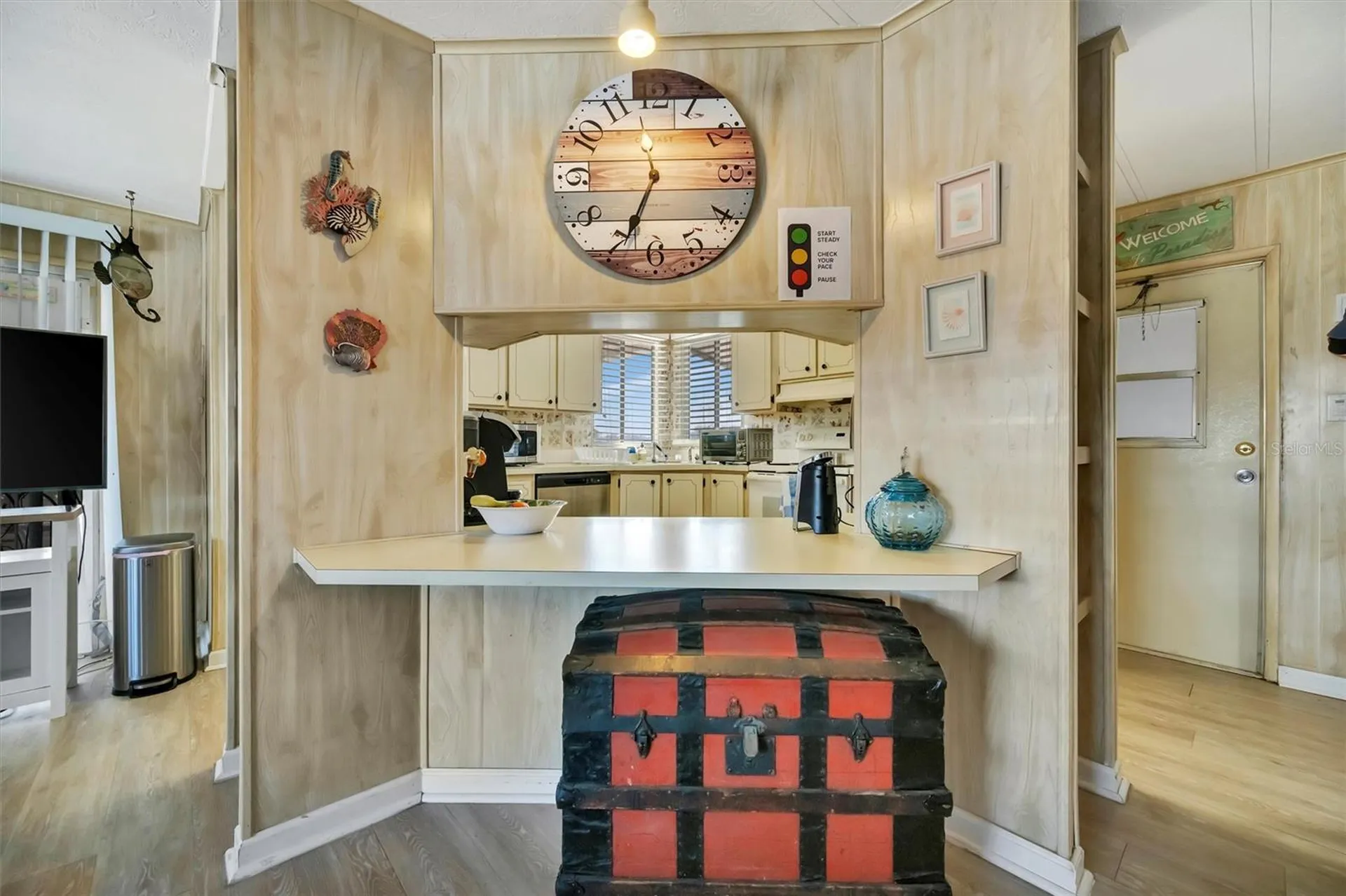 106 S Saint Thomas Circle Apollo Beach FL 33572