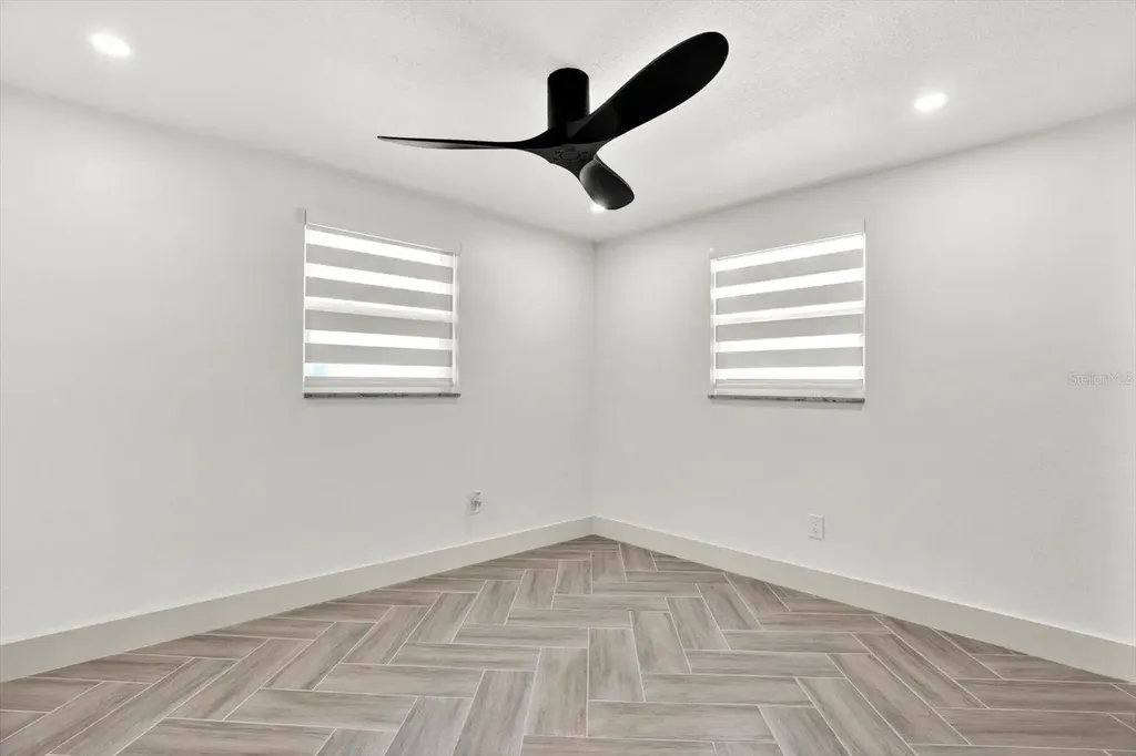 4745 Guardian Avenue Holiday FL 34690