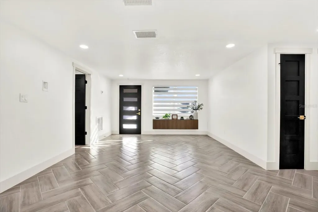 4745 Guardian Avenue Holiday FL 34690