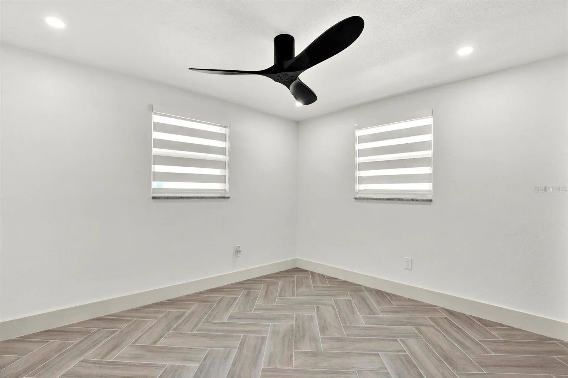 4745 Guardian Avenue Holiday FL 34690