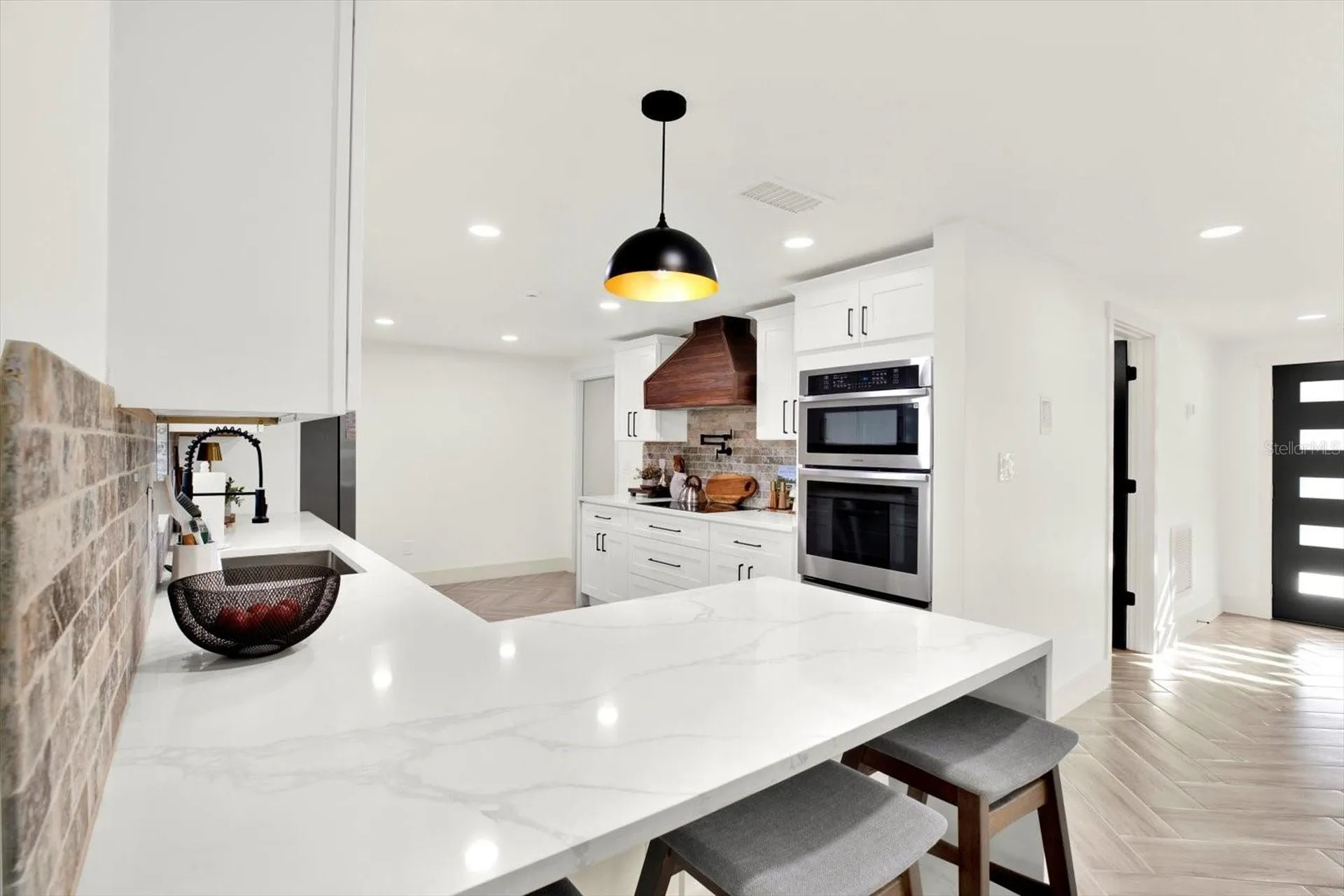 4745 Guardian Avenue Holiday FL 34690