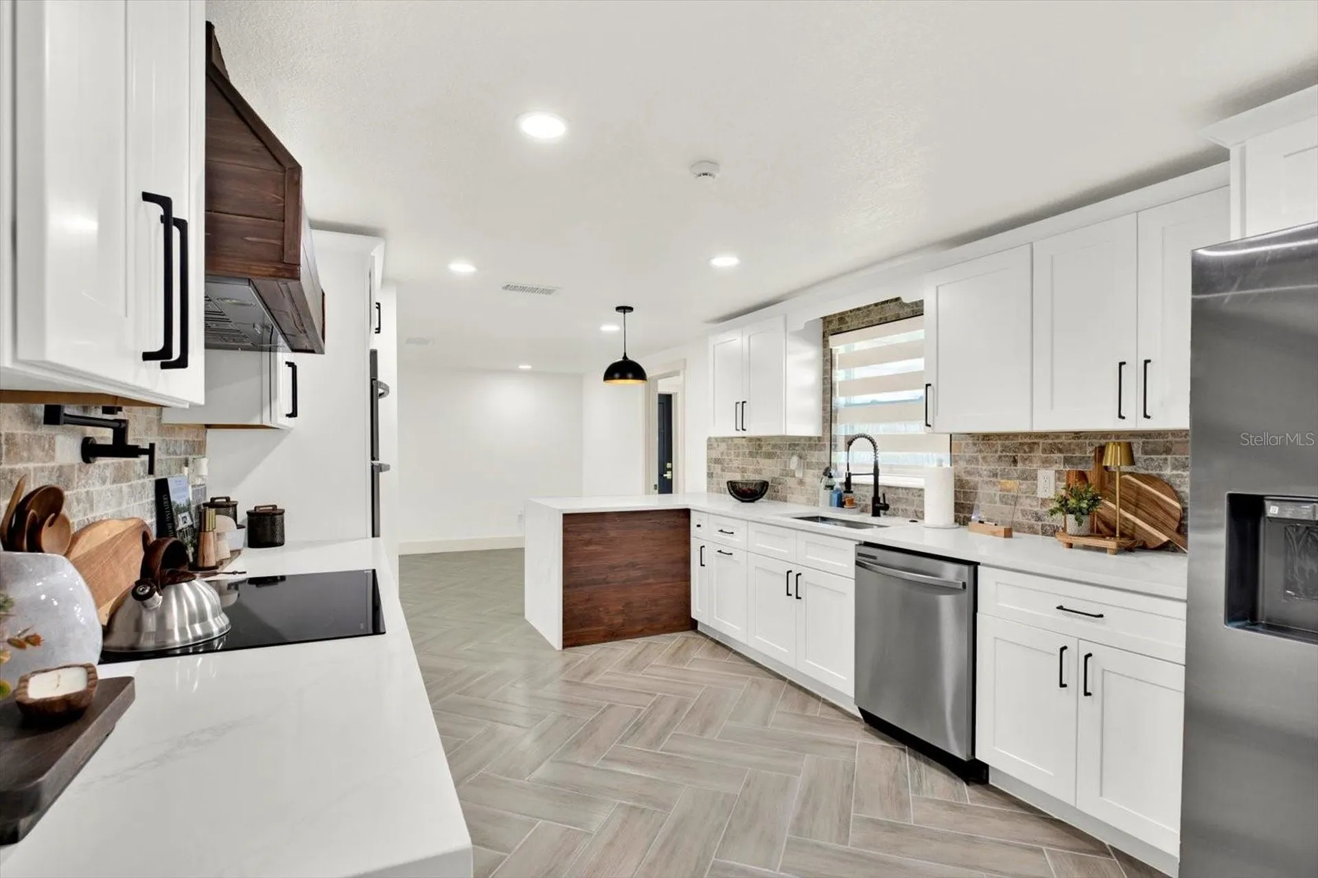 4745 Guardian Avenue Holiday FL 34690