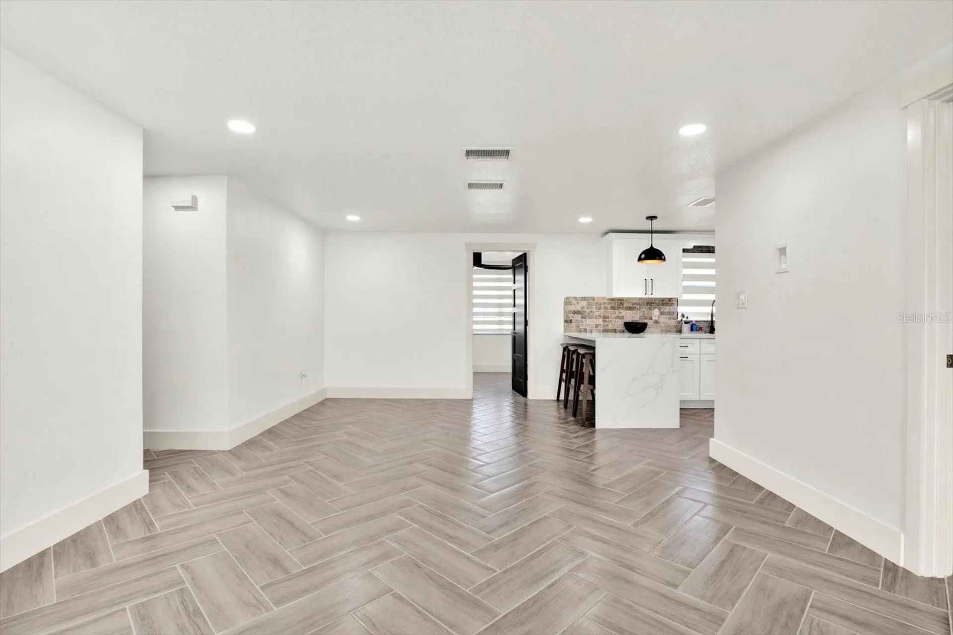 4745 Guardian Avenue Holiday FL 34690