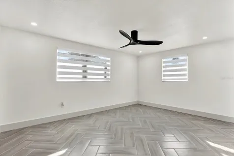 4745 Guardian Avenue Holiday FL 34690