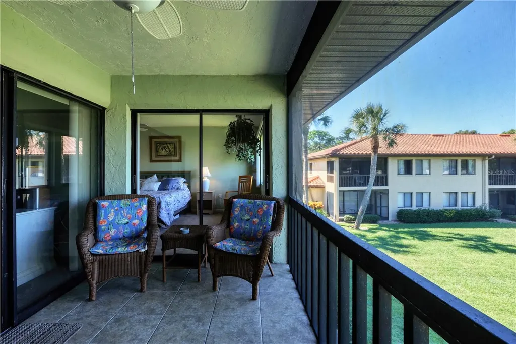 5205 Lake Village Drive Sarasota FL 34235
