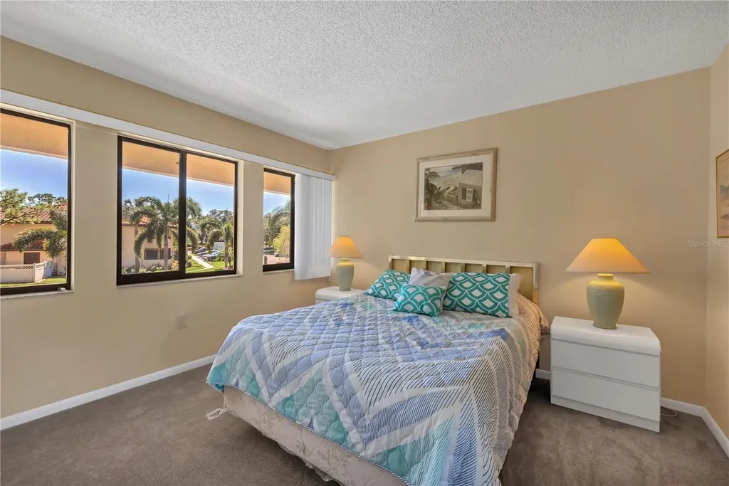 5205 Lake Village Drive Sarasota FL 34235