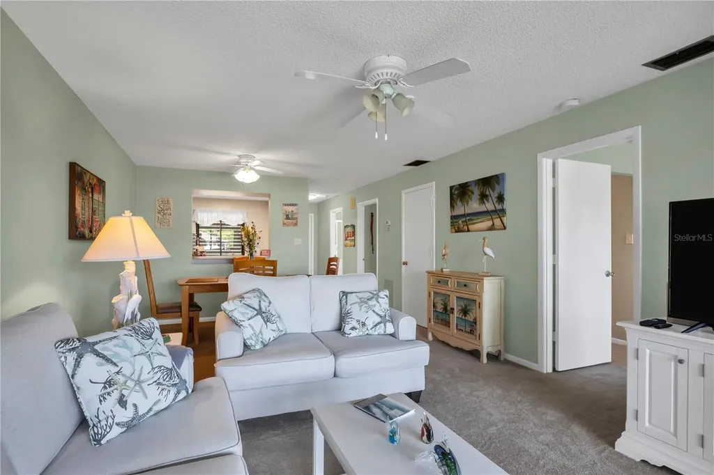 5205 Lake Village Drive Sarasota FL 34235