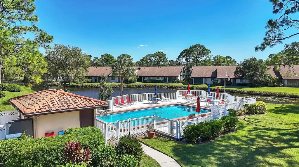 5205 Lake Village Drive Sarasota FL 34235