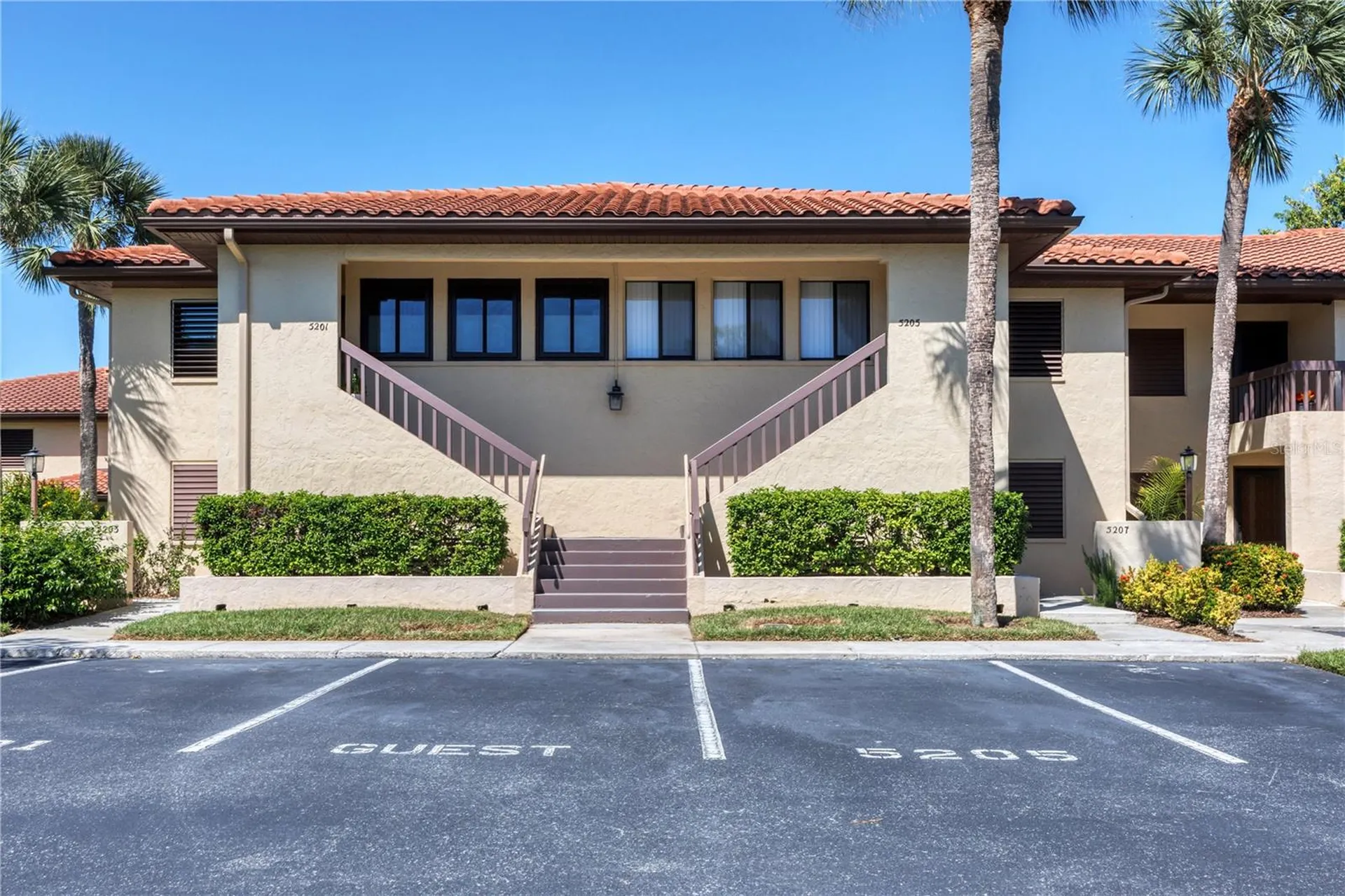 5205 Lake Village Drive Sarasota FL 34235