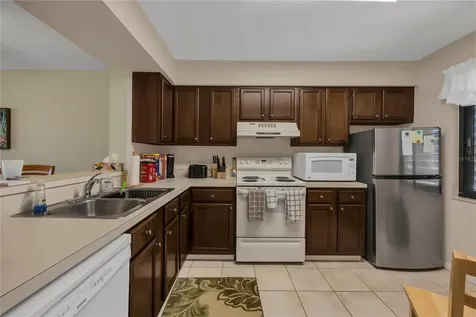 5205 Lake Village Drive Sarasota FL 34235