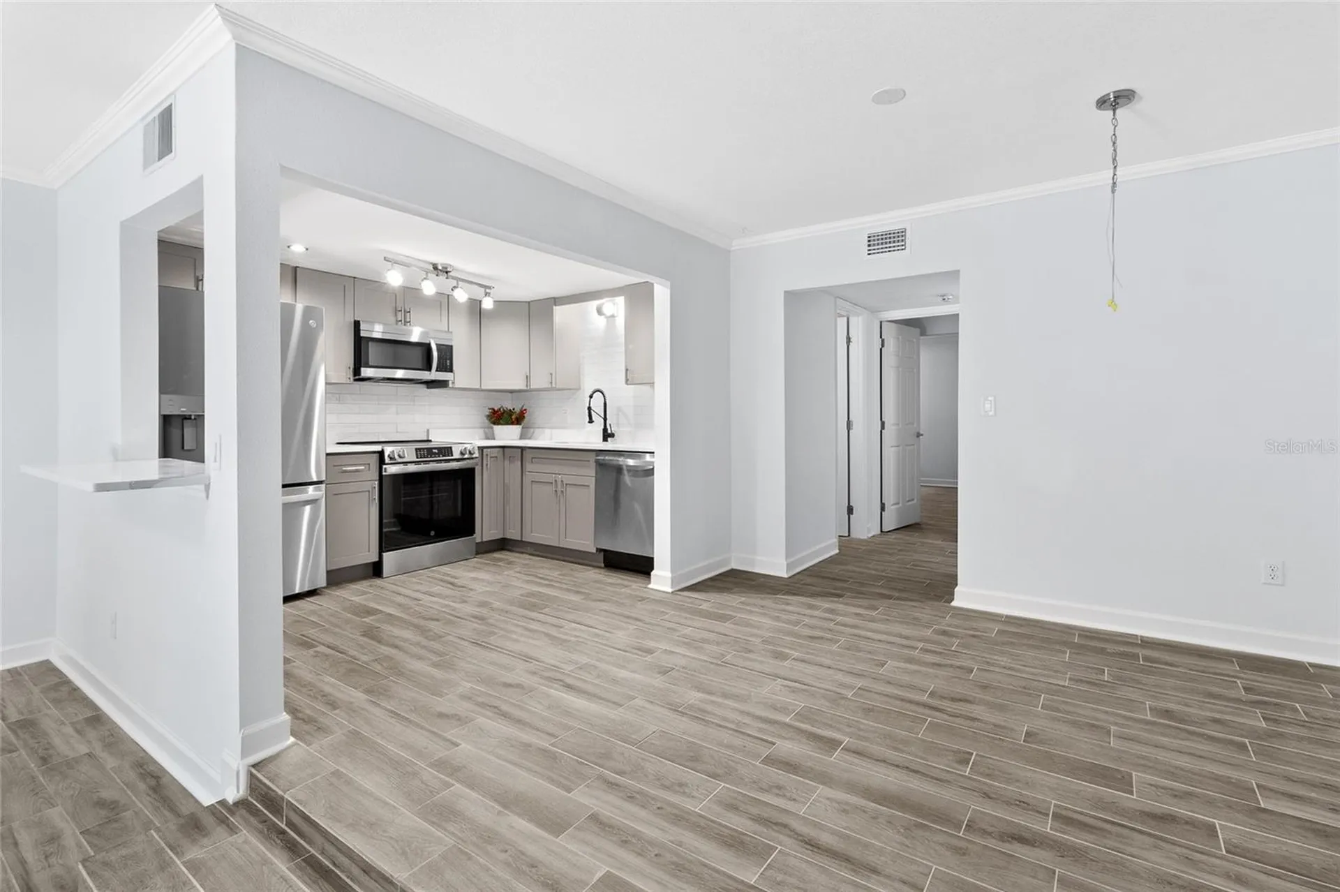 505 Plaza Seville Court Treasure Island FL 33706
