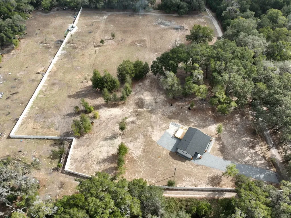 2607 NE 140th Street Citra FL 32113