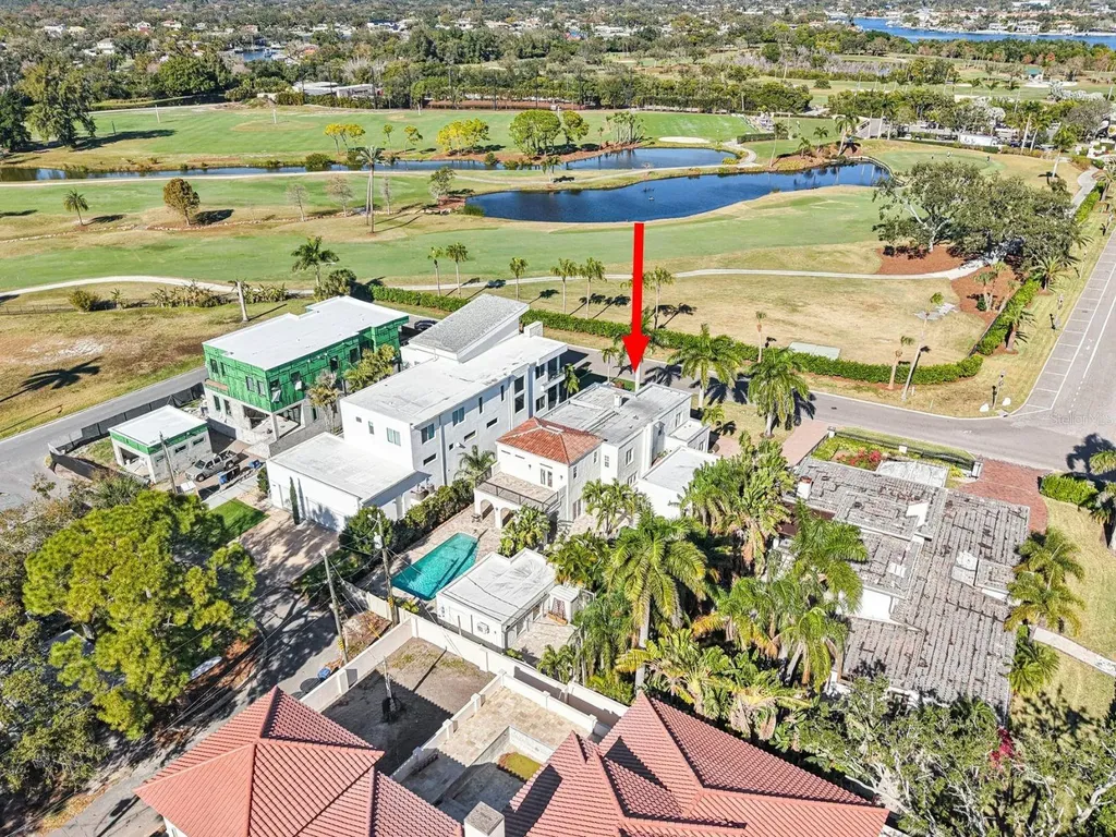 104 Palmera Boulevard NE St Petersburg FL 33704