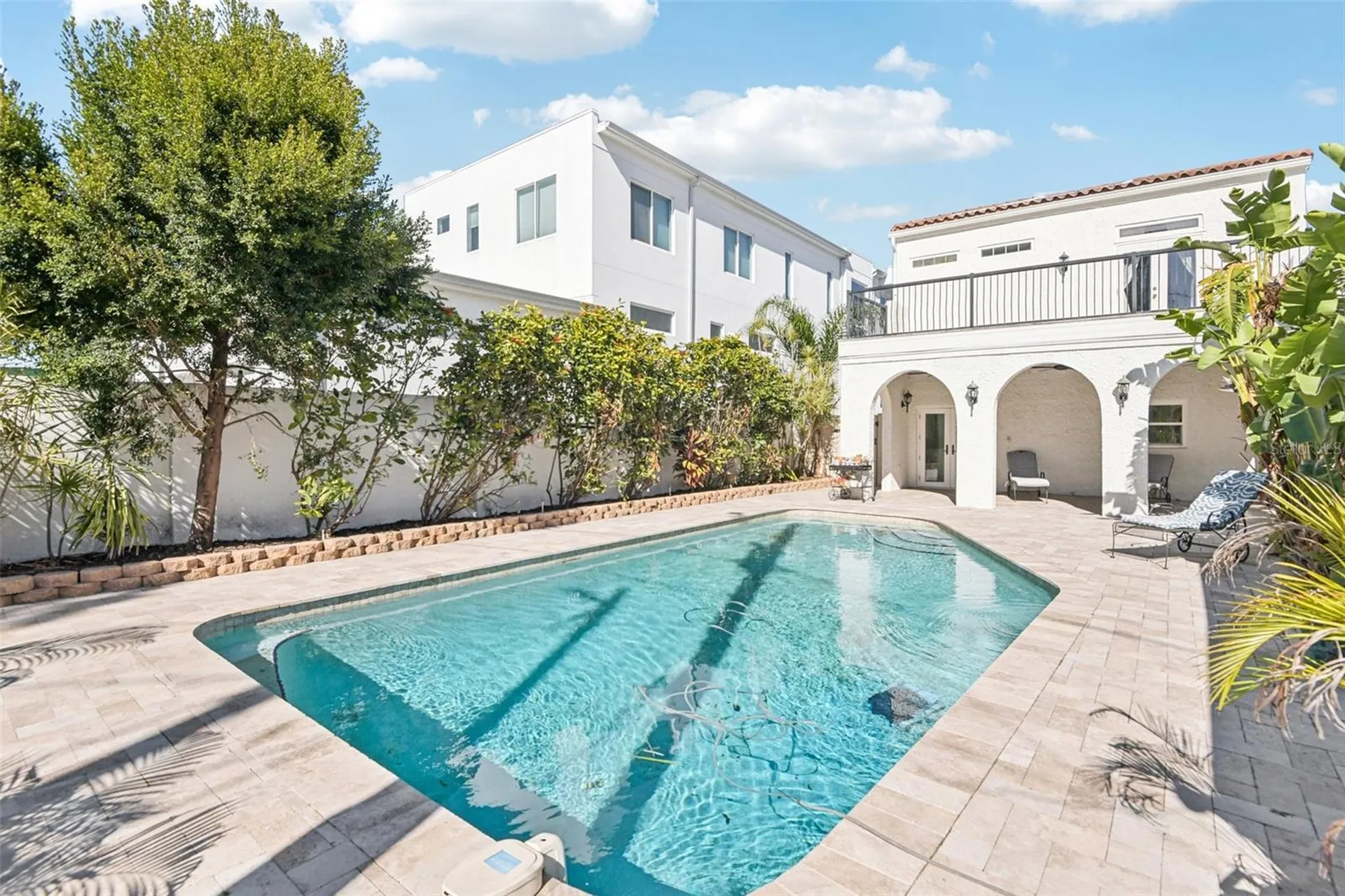 104 Palmera Boulevard NE St Petersburg FL 33704