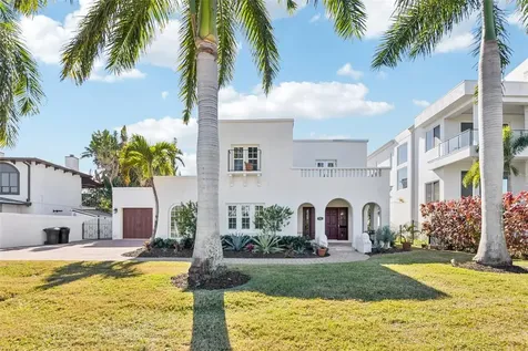104 Palmera Boulevard NE St Petersburg FL 33704
