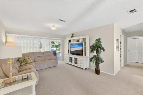 6812 19th Avenue W Bradenton FL 34209
