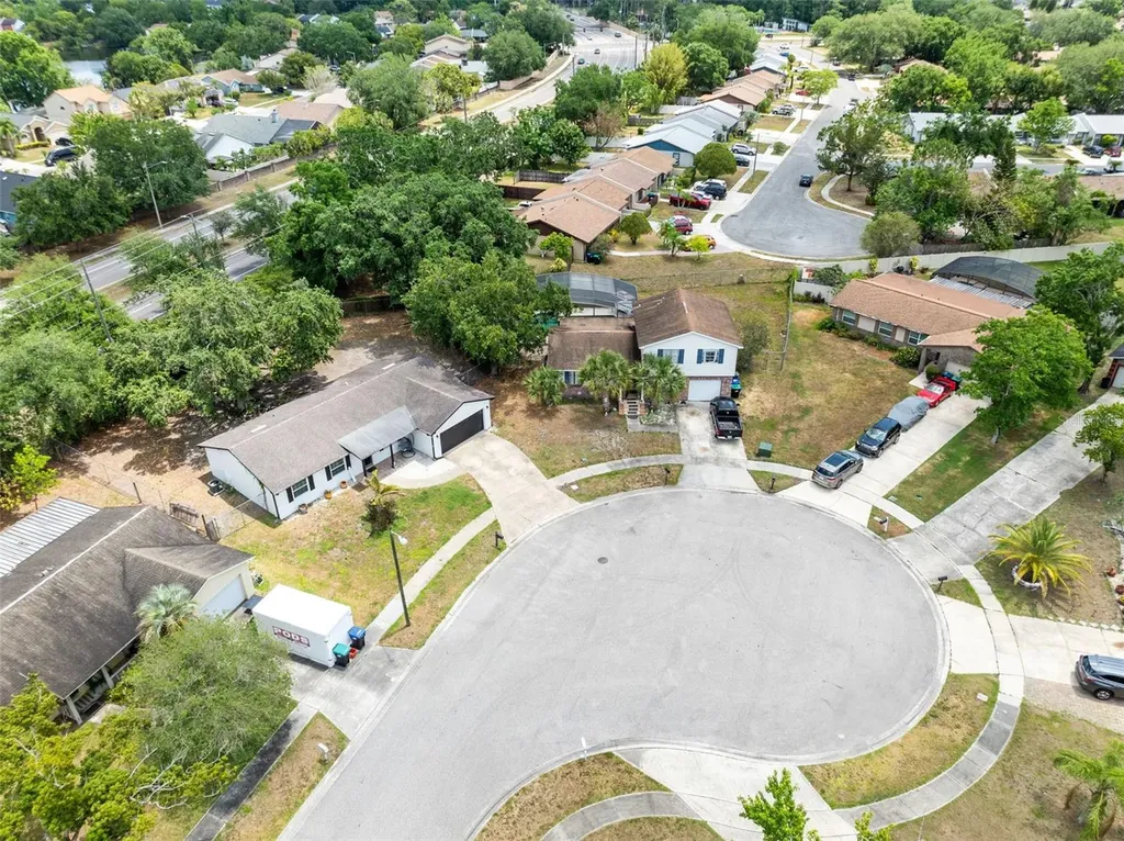 7741 Pine Hollow Court Orlando FL 32822