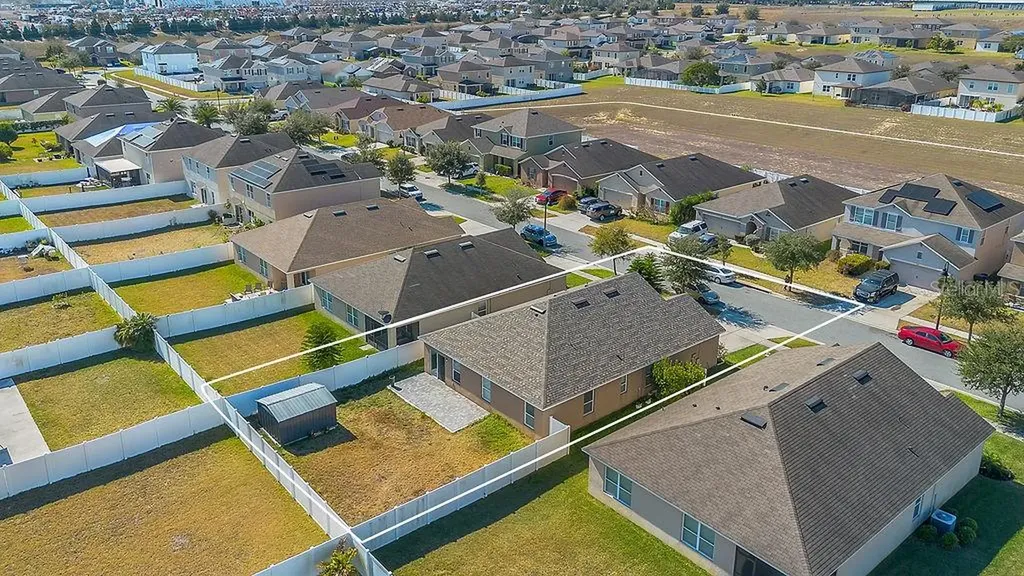 397 Aberdeen Drive Davenport FL 33896