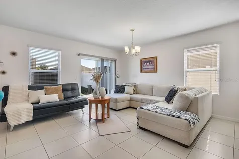 397 Aberdeen Drive Davenport FL 33896