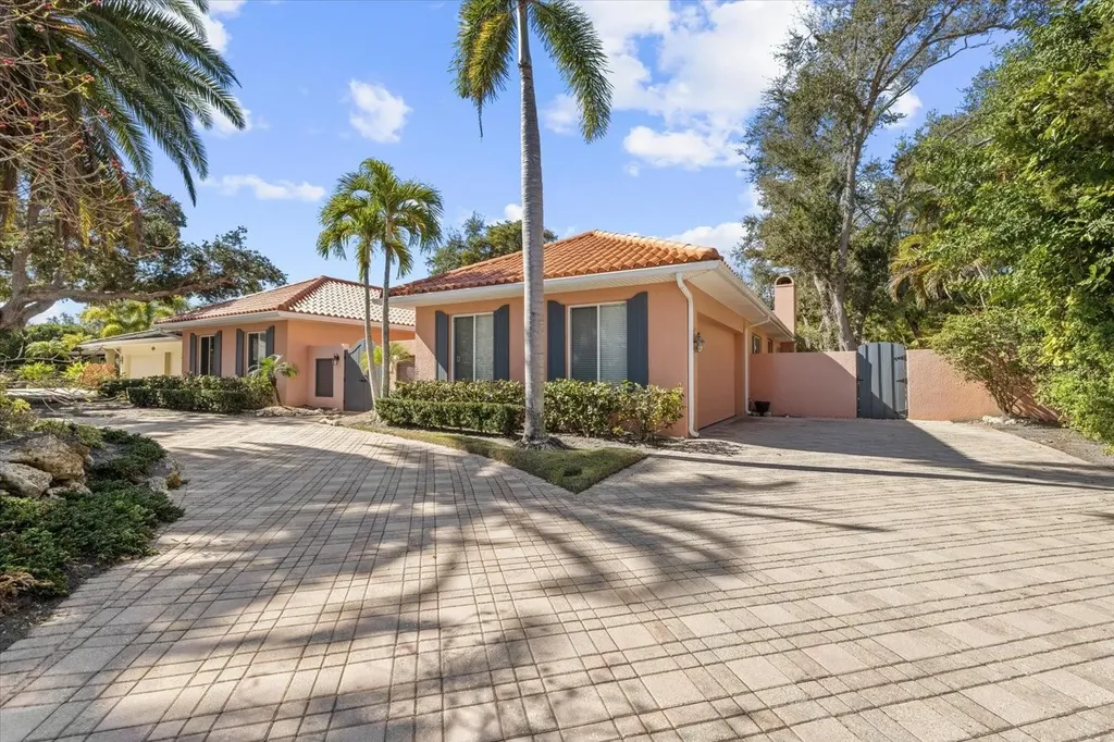 4939 Peregrine Point Way Sarasota FL 34231