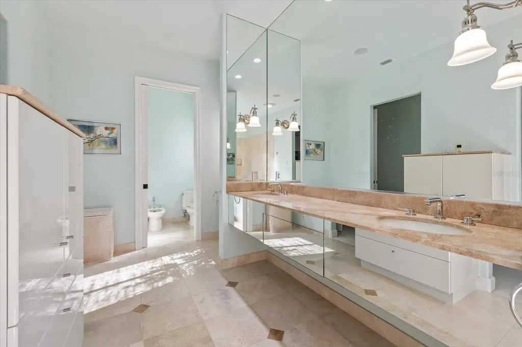 4939 Peregrine Point Way Sarasota FL 34231